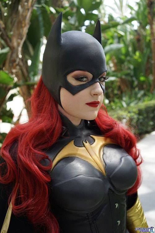 Batwoman Cosplayers 3